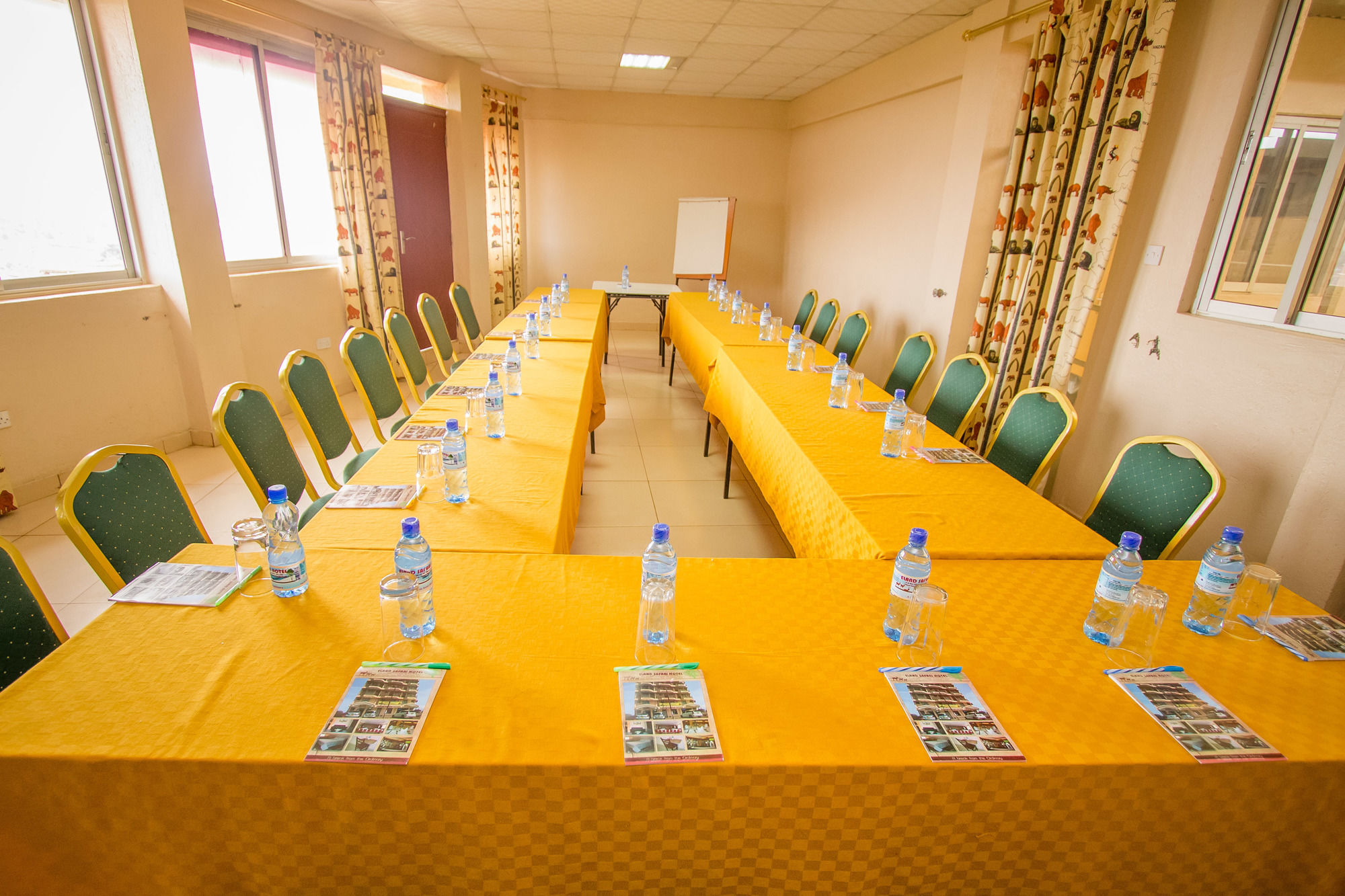 Eland Safari Hotel Nyeri Luaran gambar