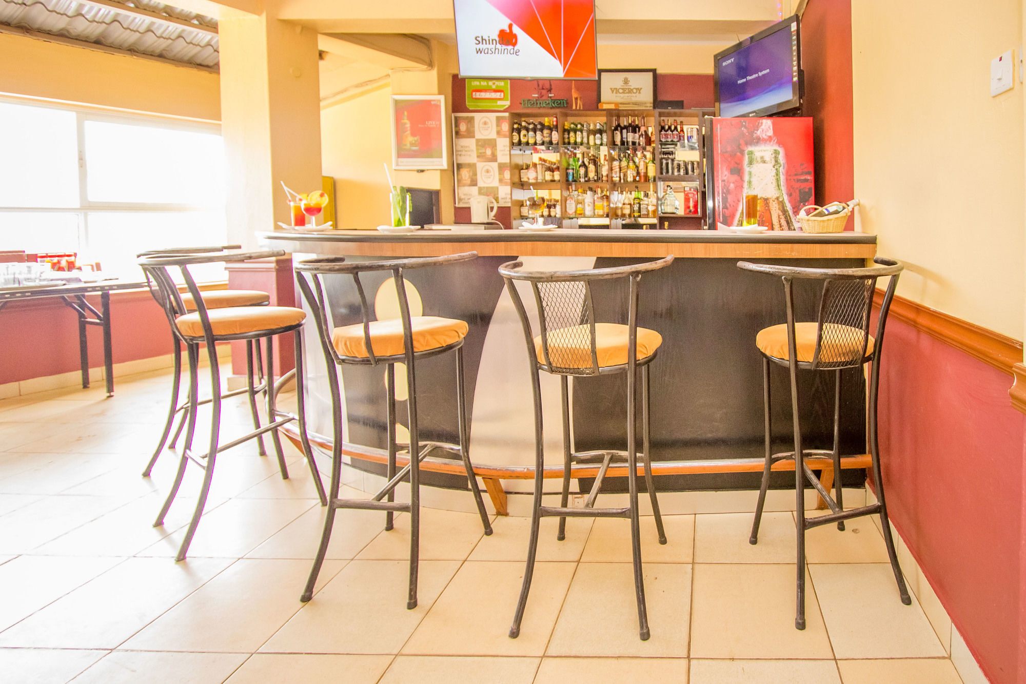 Eland Safari Hotel Nyeri Luaran gambar