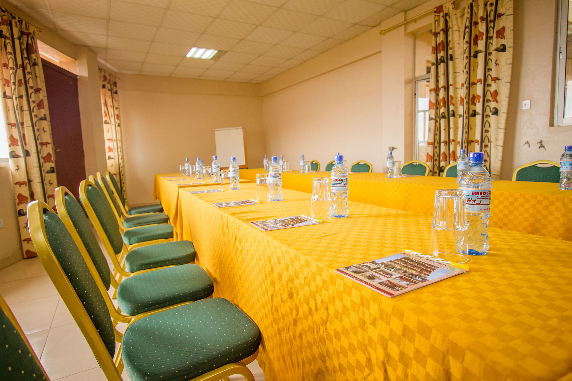 Eland Safari Hotel Nyeri Luaran gambar